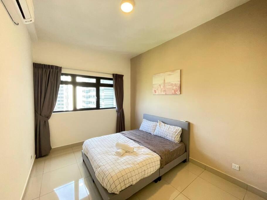 נוסג'יה Meridin Medini By Wp Homestay מראה חיצוני תמונה