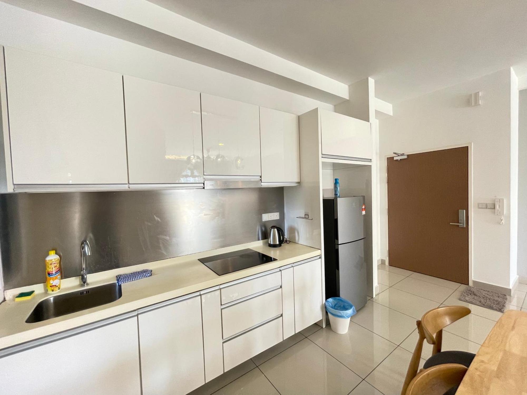 נוסג'יה Meridin Medini By Wp Homestay חדר תמונה